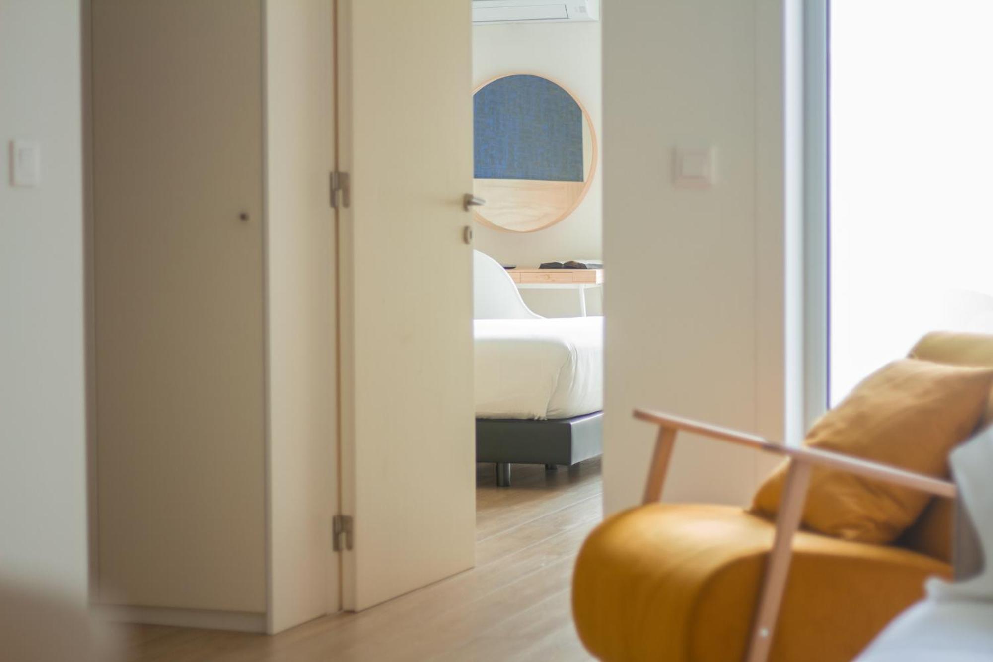 Room Select Porto Suites Exterior photo
